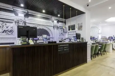 B&B Roma Italia Viminale - 17
