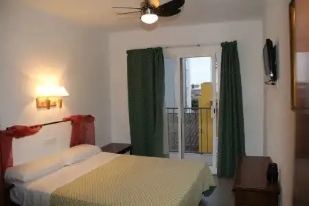 Hostal Isabel - 24