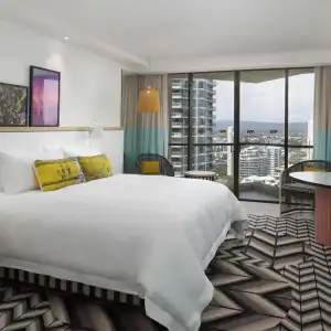 QT Gold Coast - 41