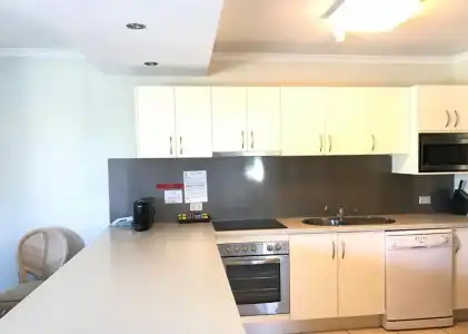 181 The Esplanade - 72