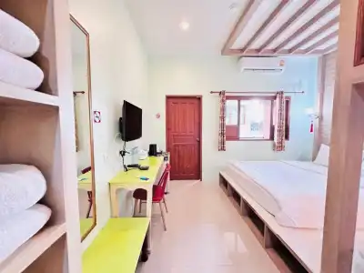 The Luna Hostel - 96
