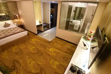 Best Western Chinatown - 150