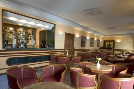 Ascot - 1