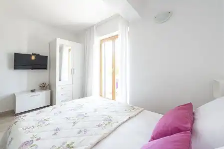 Cina Apartments - 210