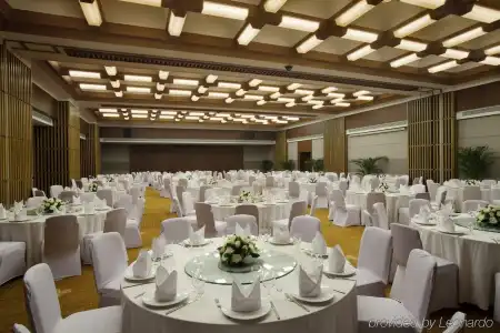 Holiday Inn Beijing Temple Of Heaven by IHG - 11