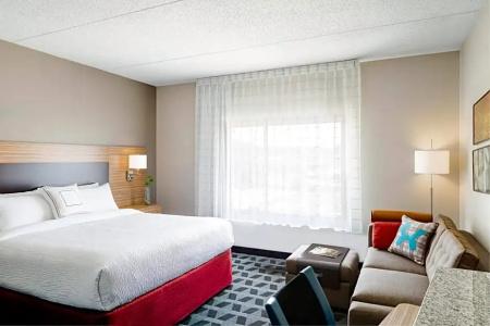 TownePlace Suites Orlando Airport - 62