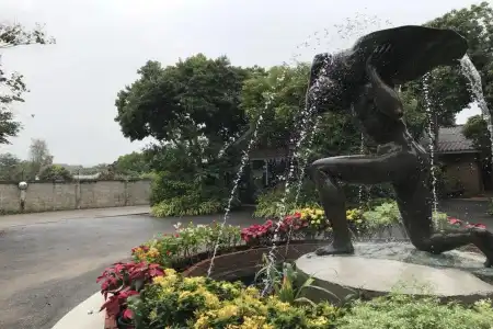 Muntra Garden Resort - 8