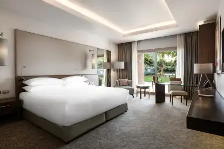 Dusit Thani LakeView Cairo - 3