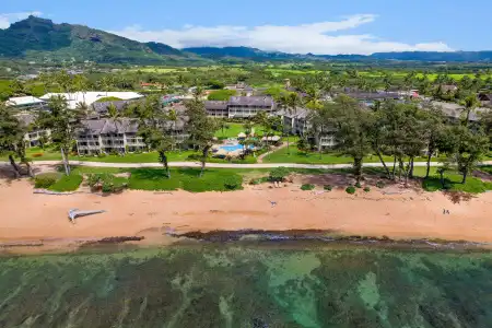 Aston Islander on the Beach - 17