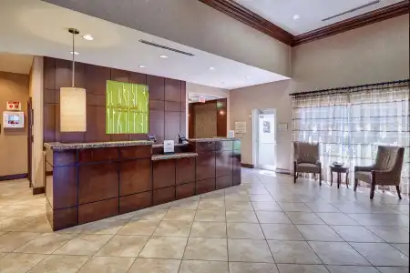 Hilton Garden Inn El Paso Airport - 1