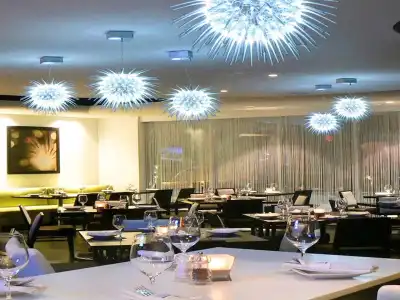 Novotel Toronto North York - 19