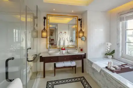 Mia SaiGon Luxury Boutique - 32