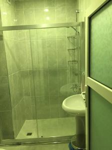 Nobel Hostel Guesthouse - 15