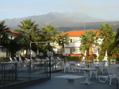 King's House Resort - 18