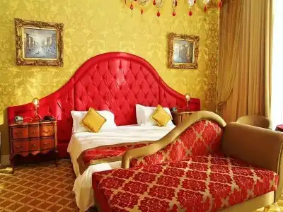 Pesaro Palace - 66