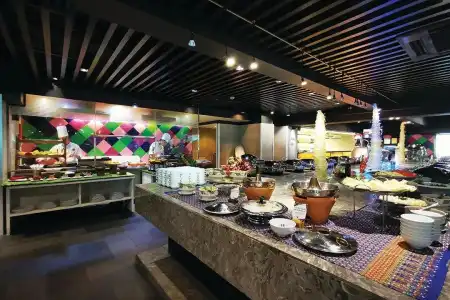 Furama Silom - 15