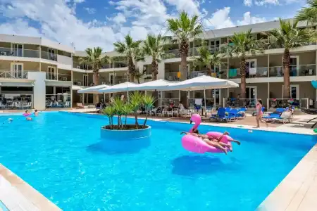 Cameo Beach Resort - 36