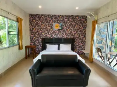 Canal Resort - 93