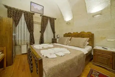 Safran Cave - 42