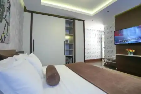 Belgreat Premium Suites - 56