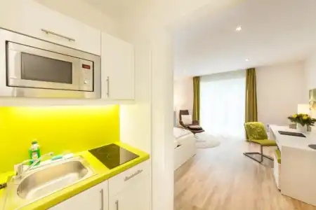 Candlewood Suites Fürth - 57