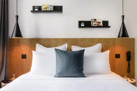 9Bastille-Lyon - 54