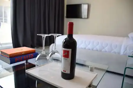 24K Athena Suites - 89