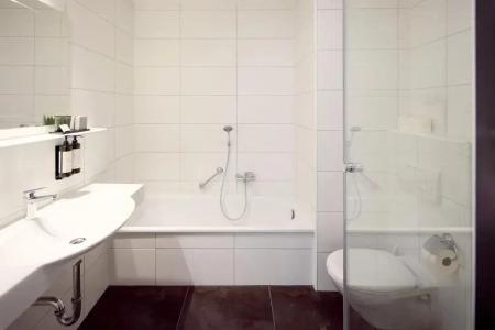 Moers van der Valk - 21