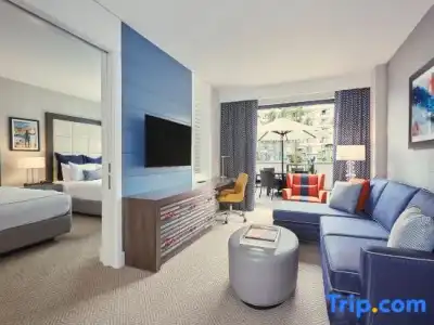 The Waterfront Beach Resort, A Hilton - 265
