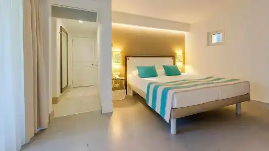 ROBINSON PAMFILYA - All Inclusive - 4