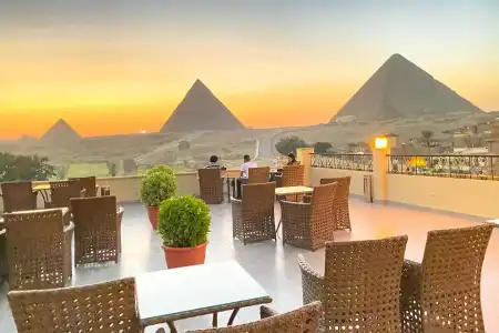 Egypt Pyramids Inn - 16