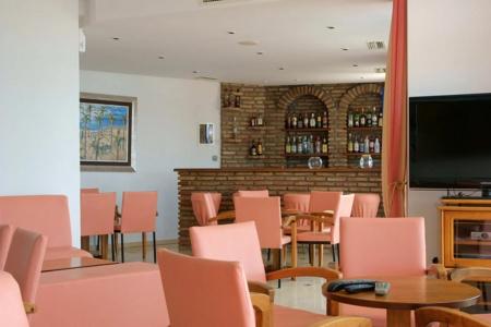 Oasis Kyparissia - 17