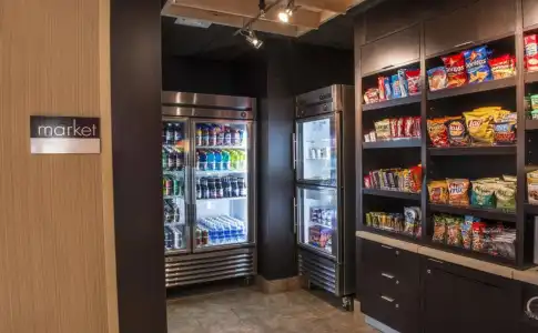 Courtyard by Marriott Evansville East - 14