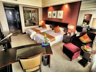 New Century Grand Hangzhou - 1