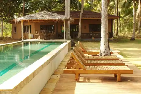 Melina's Beach Front Bungalow - 107