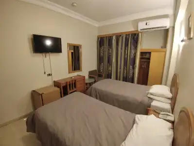 Royal House - 6