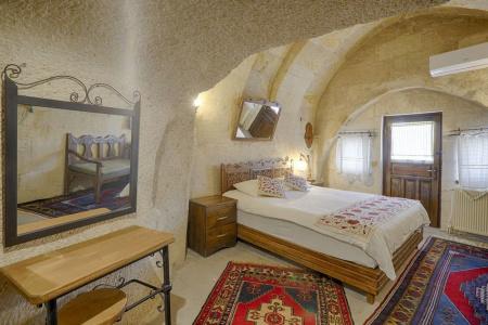 Tulip Cave Suites - 103