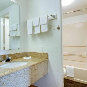 Motel 6 Atlanta, Ga - 48