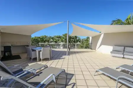 Noosa Tropicana - 150