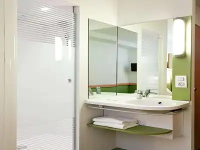ibis budget Málaga Centro - 7
