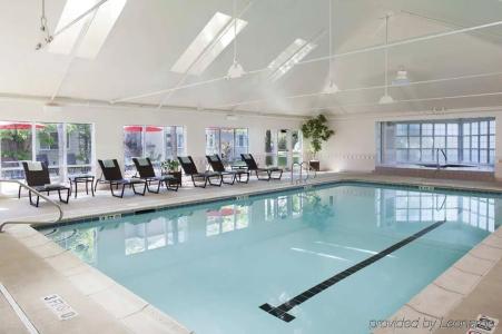 Deltas Burlington - 14