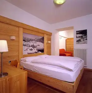 Ariston - 34