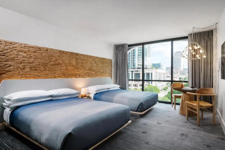 The Line Austin - 55