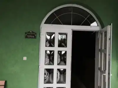 Zoloti Vorota - 8