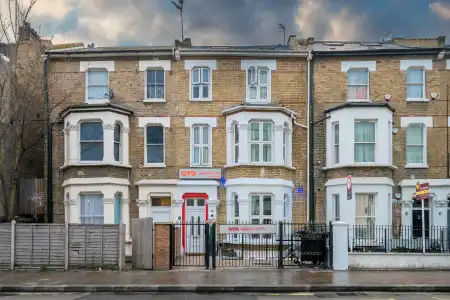 Abbey Shepherd’s Bush - 0
