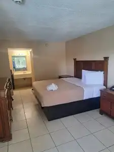 Altamonte Springs and Suites - 40