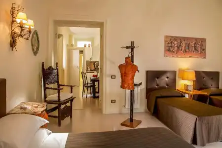 Roma Central Guest House - 92