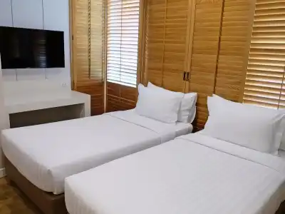 Grande Centre Point Ploenchit - 75