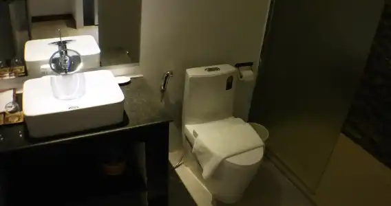 Mowin Boutique & Residence - 8