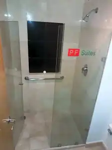& Suites PF - 43